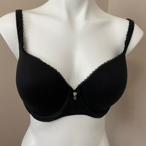 Victoria's Secret Bra Black 34DD Lined Demi